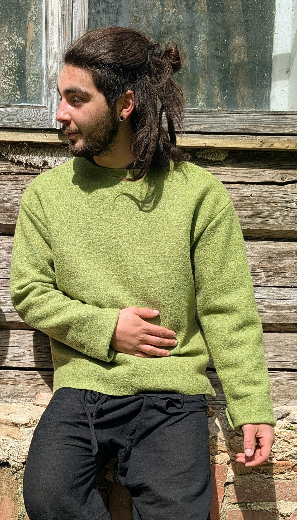2 Men’s wool sweater