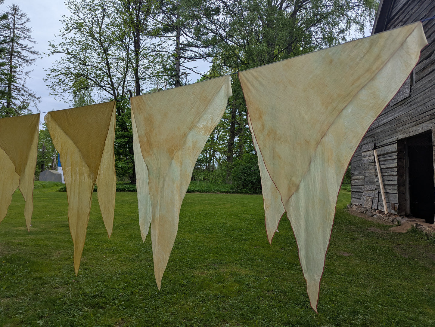 Linen scarf cosmos