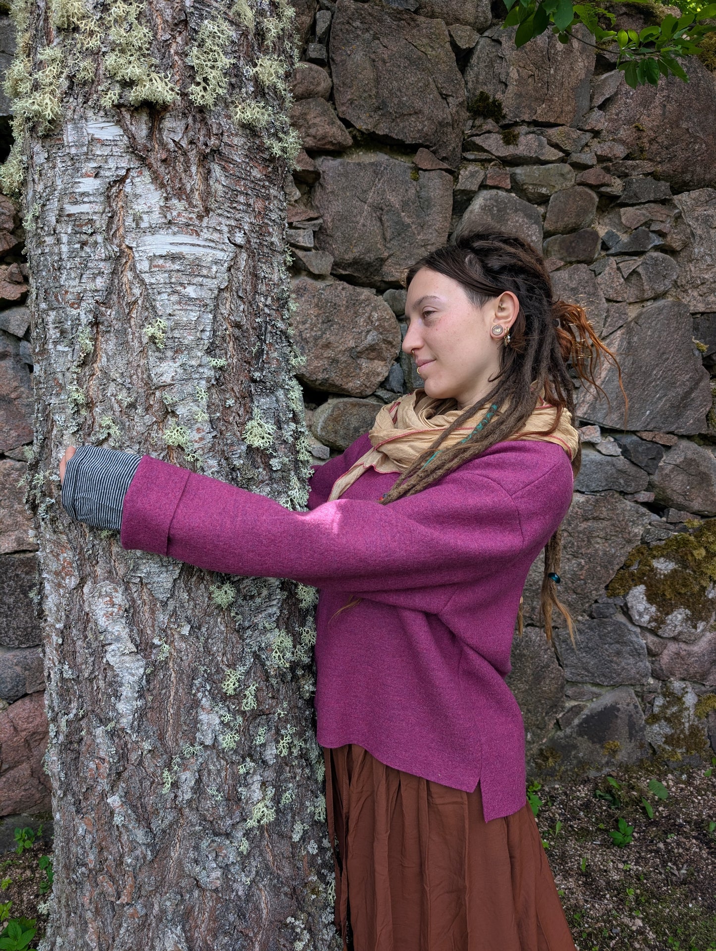 1 Women’s wool sweater