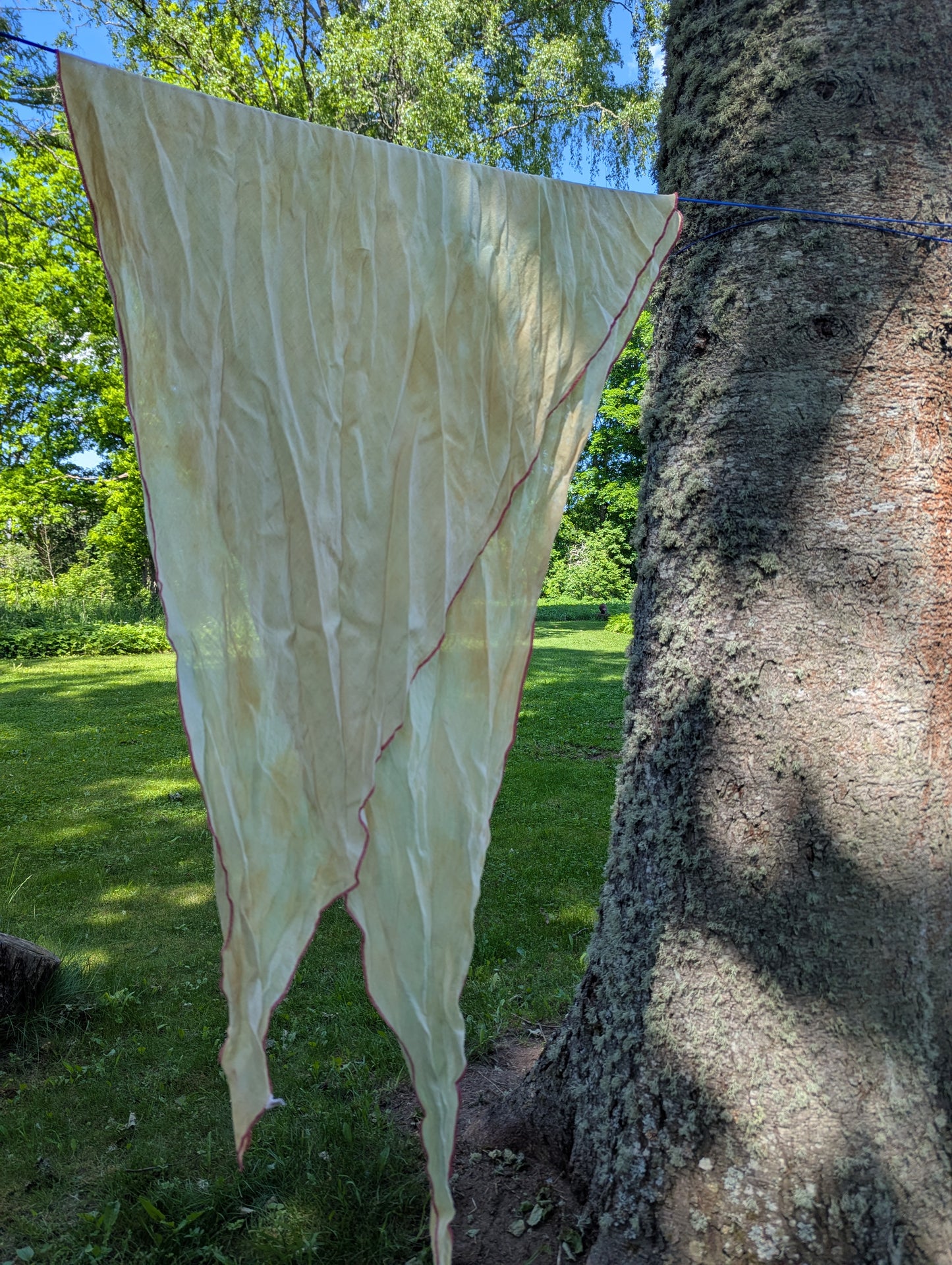 Linen scarf calendula