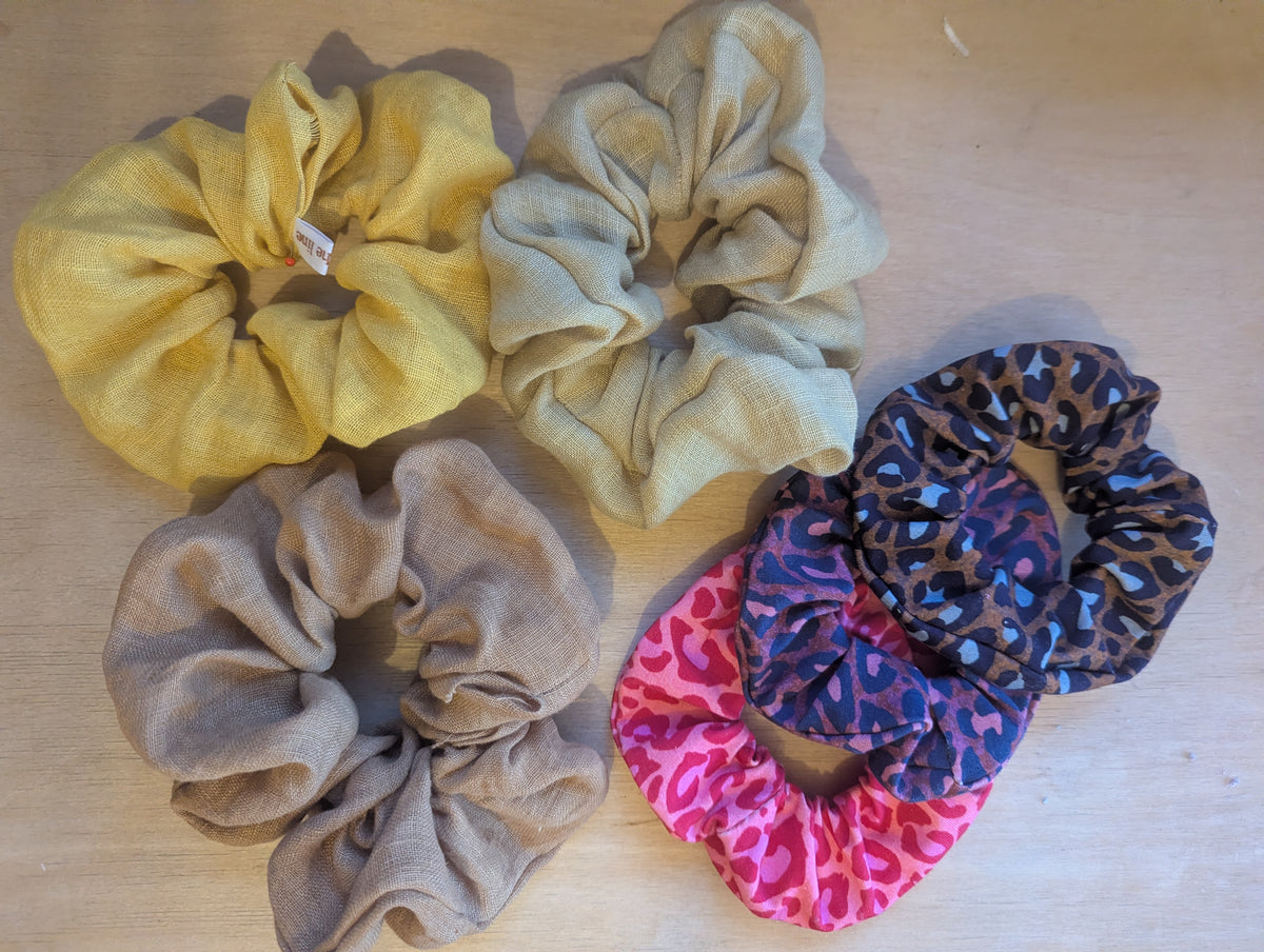 Y Scrunchies